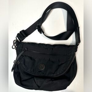 Lululemon Festival Bag Dance Your Asana Off Black Crossbody Purse Bag
